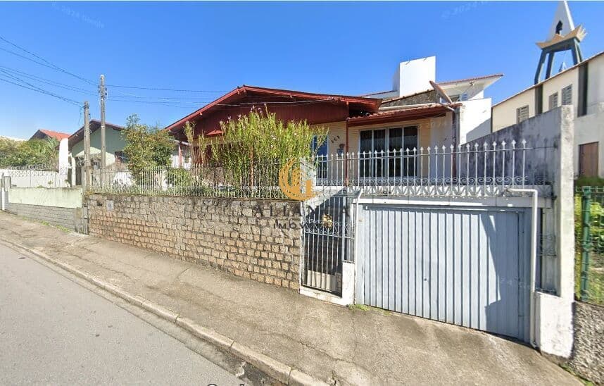 Casa em Barreiros, São José/SC
