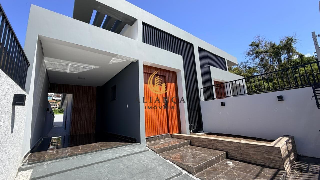 Casa em Ipiranga, São José/SC