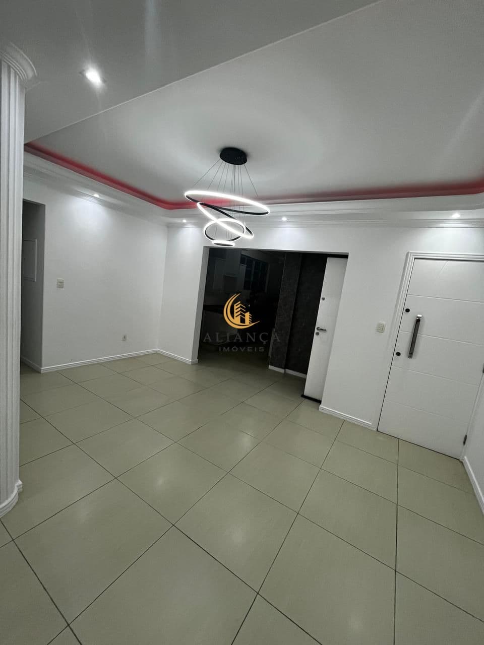Apartamento em Kobrasol, São José/SC
