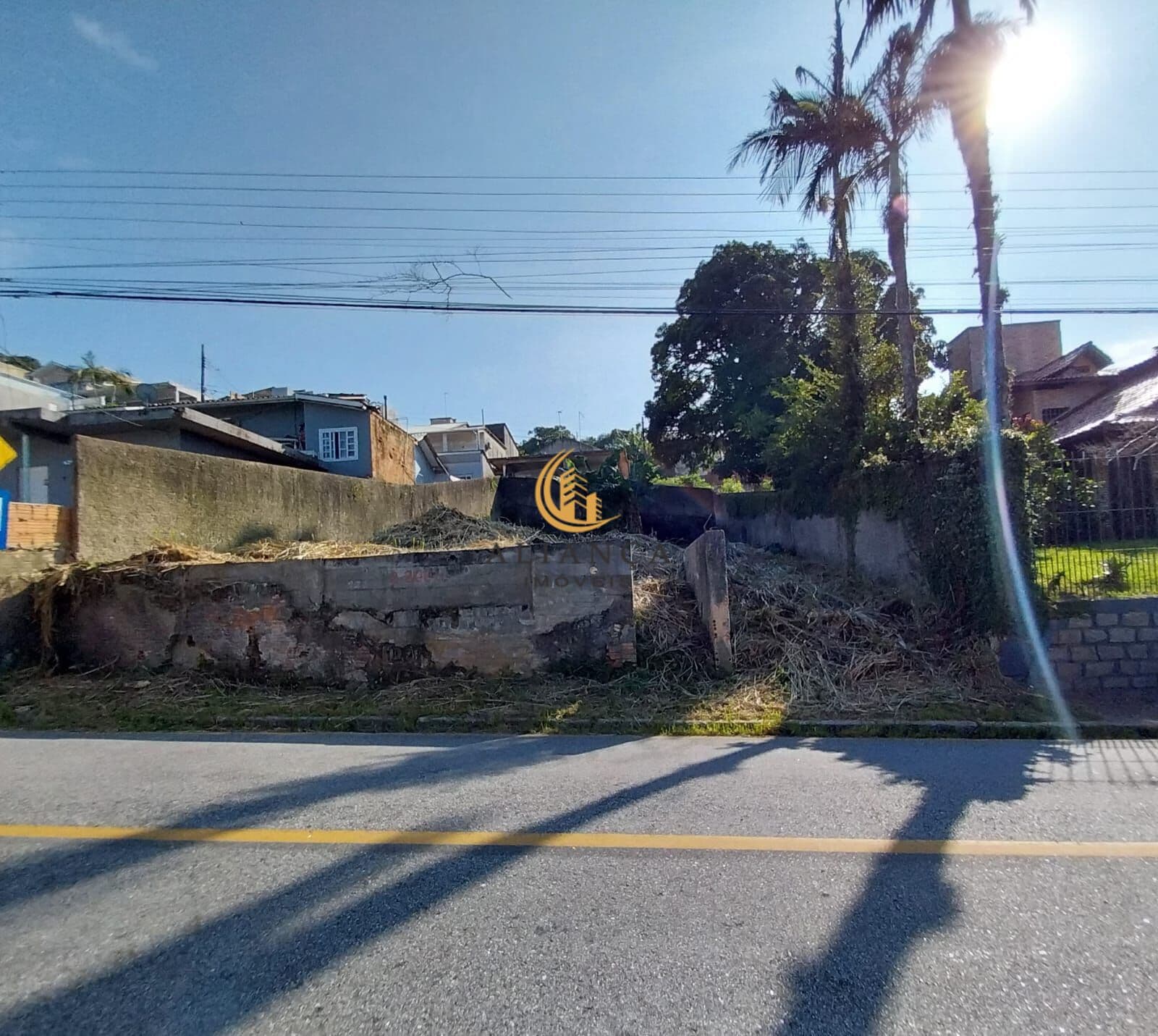 Terreno em Ponta de Baixo, São José/SC