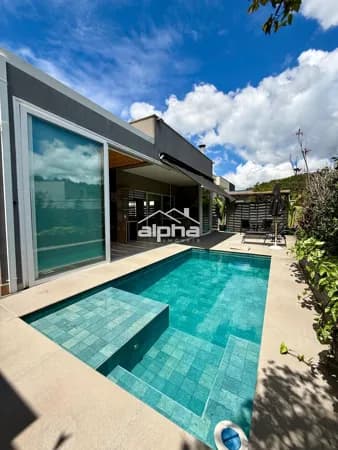 Casa de Condomínio em Santana de Parnaíba - Alphaville