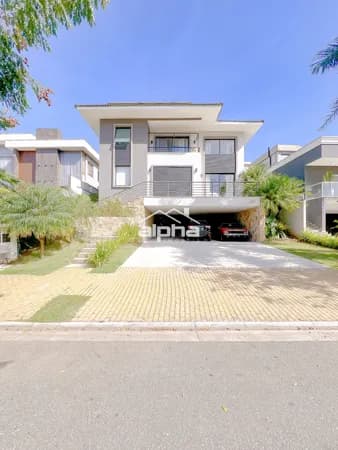 Casa de Condomínio em Santana de Parnaíba - Alphaville