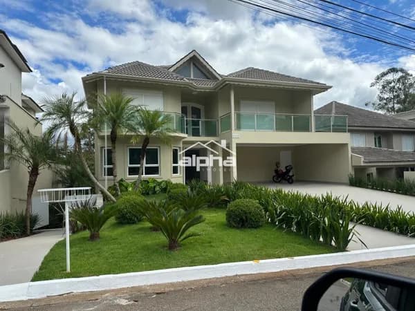 Casa de Condomínio em Santana de Parnaíba - Alphaville