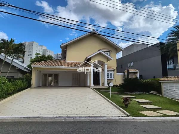 Casa de Condomínio em Barueri - Alphaville