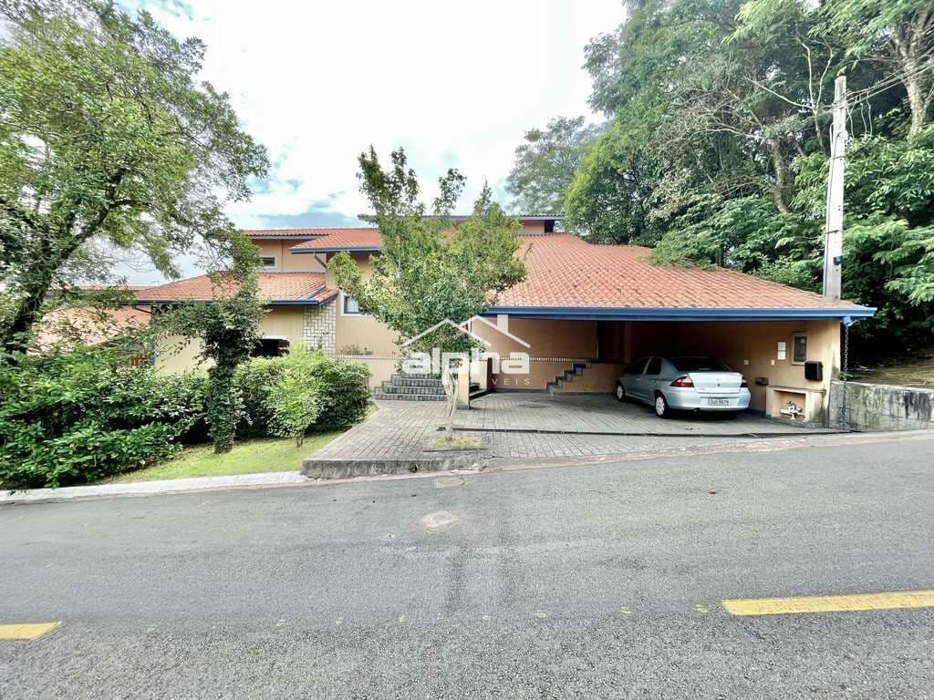 Casa de Condomínio em Barueri - São Fernando Residência
