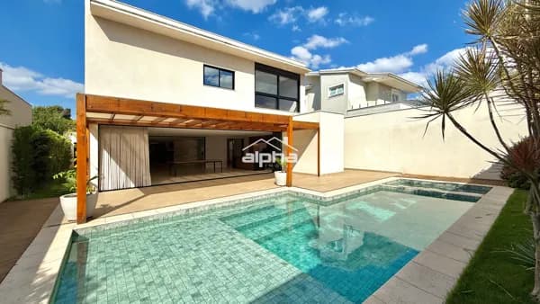 Alphaville 0 - excelente casa, pronta para morar!