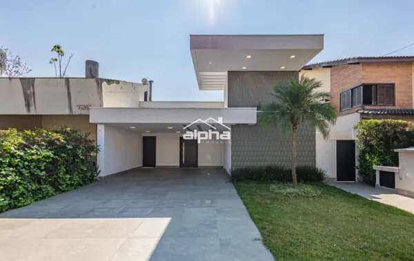 Casa de Condomínio em Santana de Parnaíba - Residencial Quatro (Alphaville)