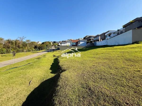 Lote/Terreno em Santana de Parnaíba - Alphaville