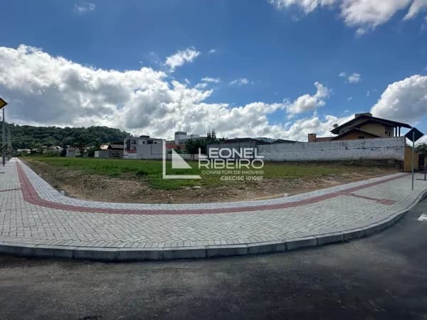 Terreno com 556,46 m², à venda no bairro Das Nações em Timbó-SC