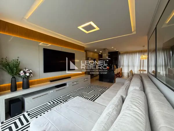 Apartamento com 3 dormitórios suítes à venda, 128,25 m² no bairro das Capitais em Timbó-SC
