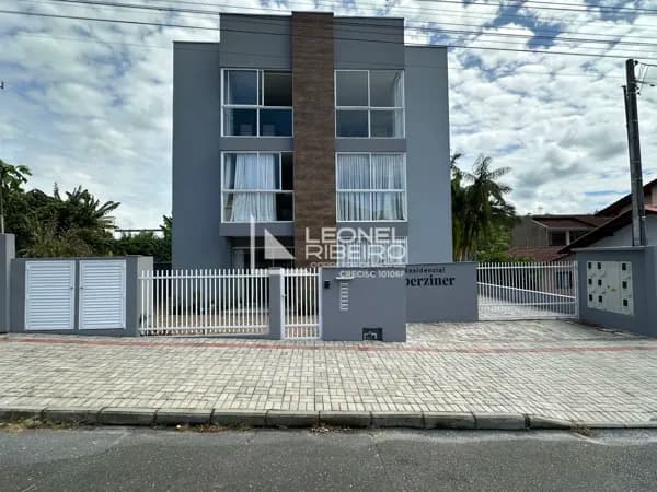 Apartamento com 2 dormitórios à venda, 70,72m² no bairro Pomeranos em Timbó/SC.