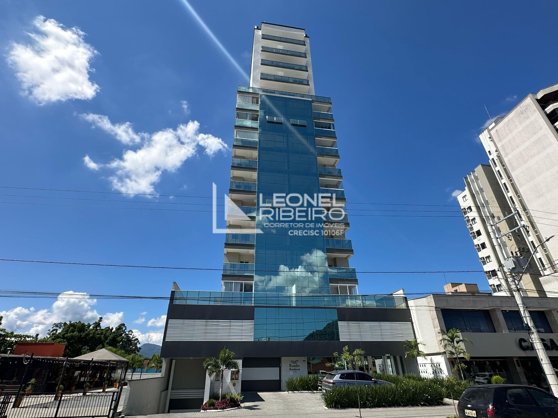 Apartamento com 3 dormitórios suítes à venda, 159,60 m² no bairro Centro em Timbó/SC
