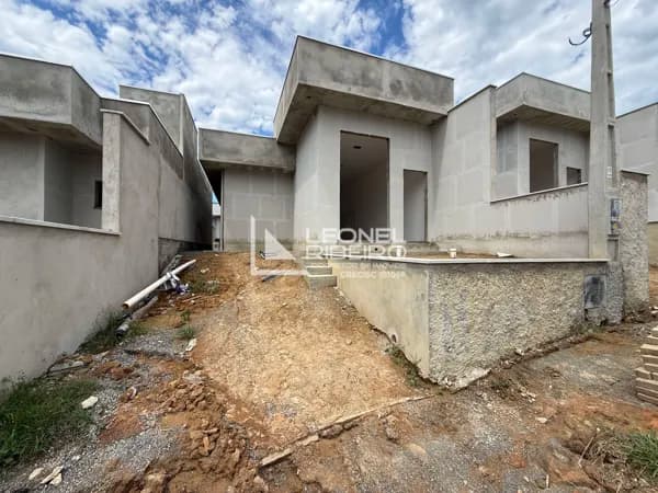 Casa com 2 dormitórios, 69,58 m² à venda no bairro Araponguinhas em Timbó - SC