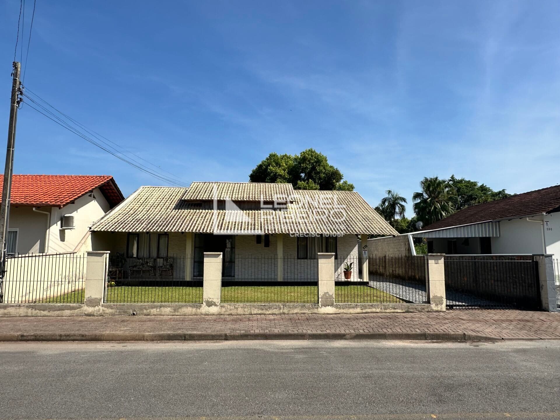 Casa com 3 dormitórios à venda no bairro Das Nações - Timbó/SC
