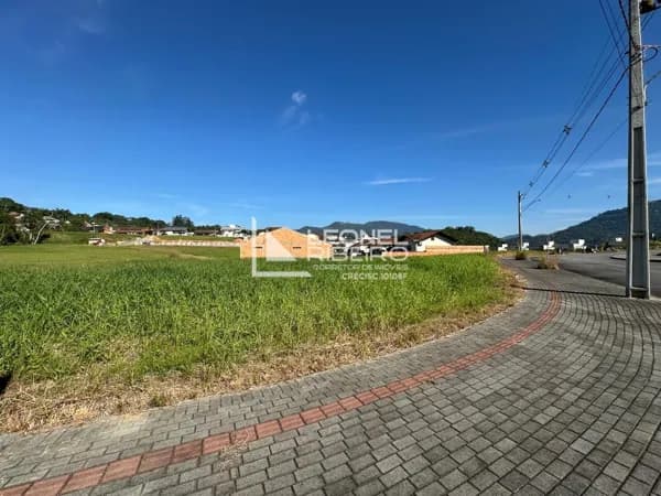 Terreno com 341,02 m², à venda no bairro Padre Martinho Stein em Timbó-SC