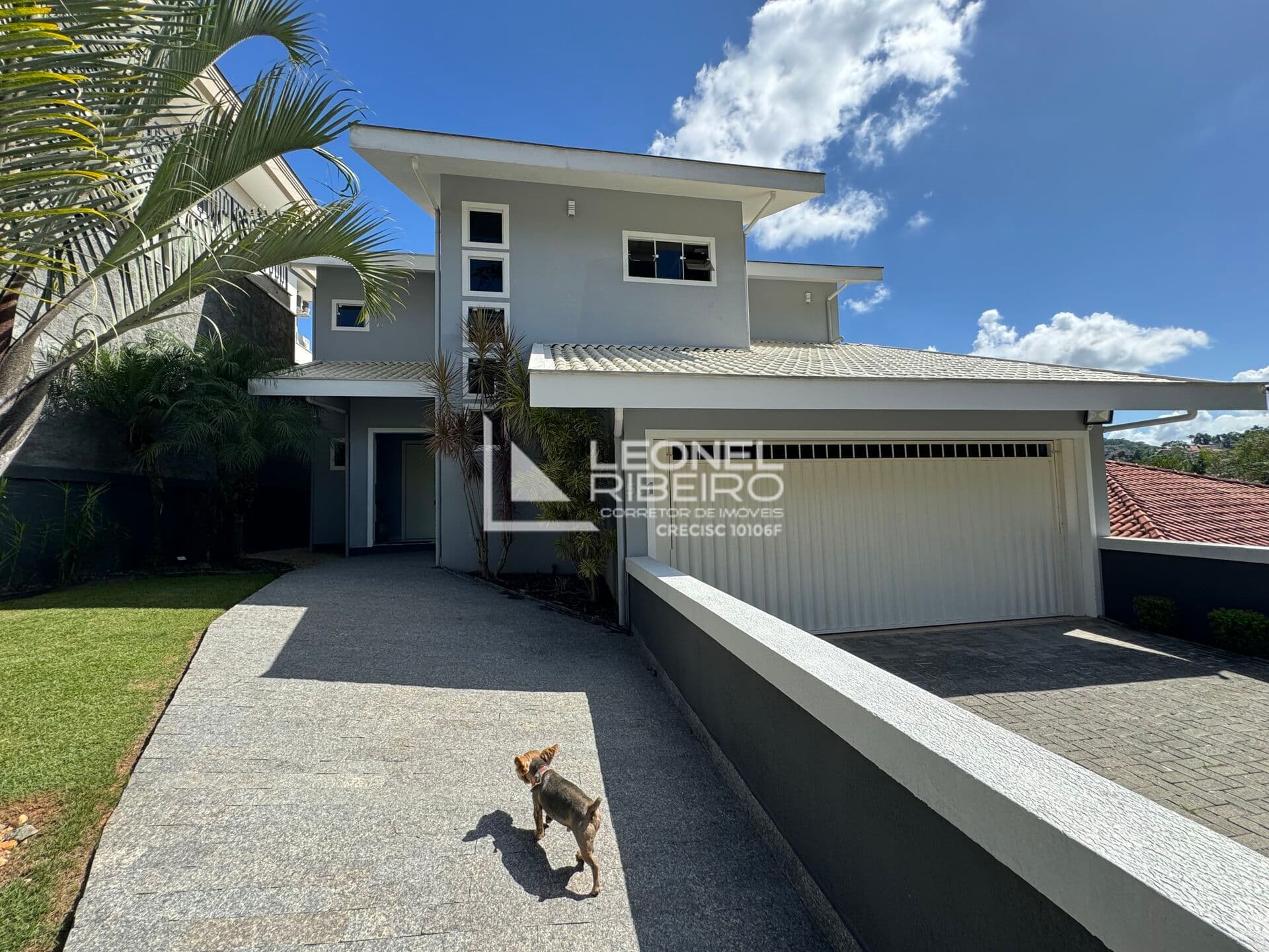 Casa com 3 dormitórios à venda, 195 m² no bairro Das Nações - Timbó/SC
