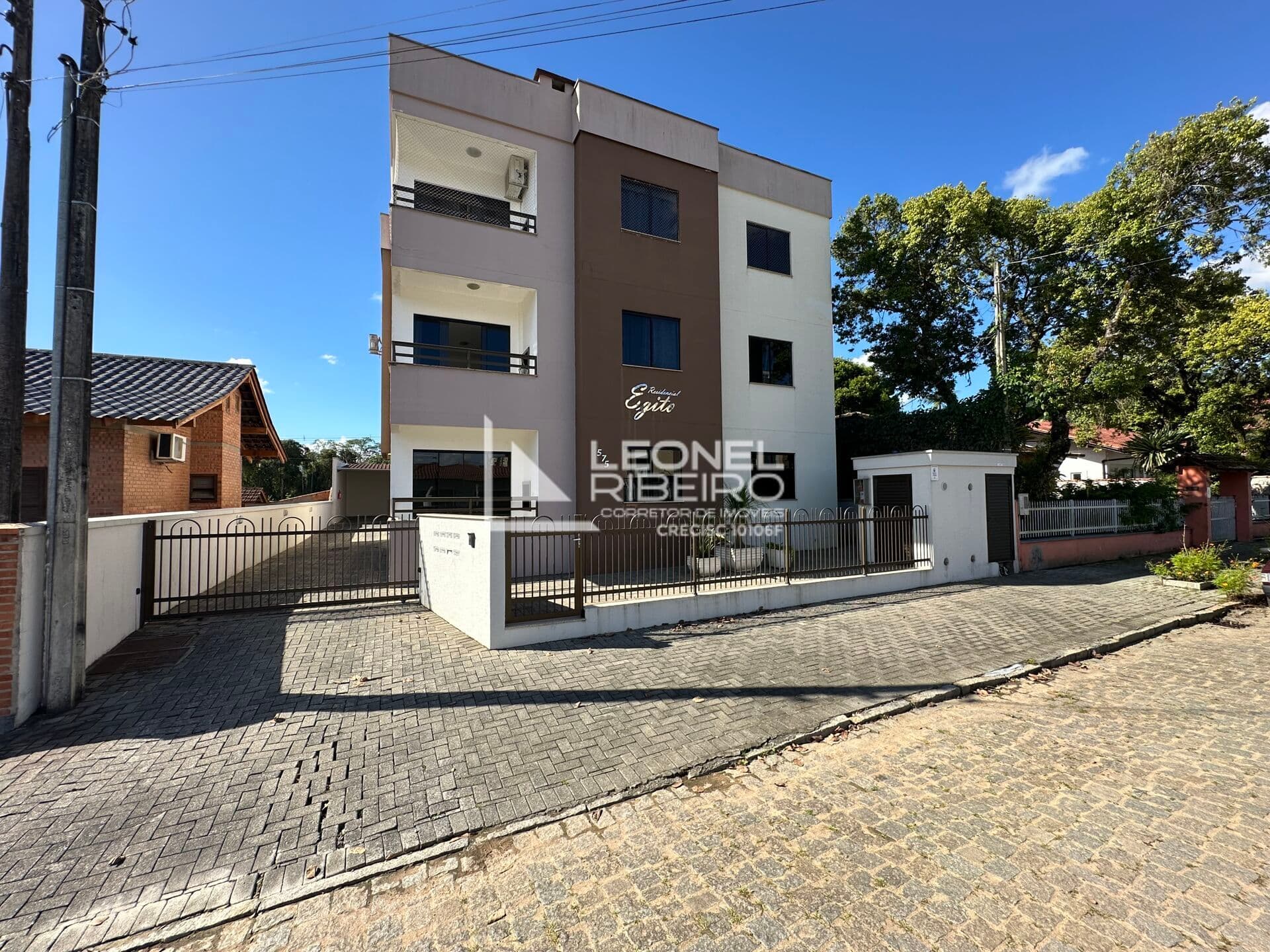 Apartamento com 3 dormitórios à venda, 86 m² no bairro Das Nações em Timbó/SC.