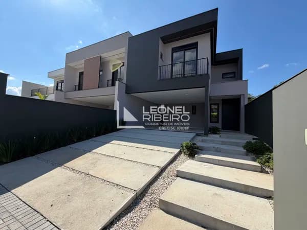 Casa Sobrado com 3 dormitórios suítes à venda, 159,20 m² no bairro Padre Martinho Stein - Timbó/SC