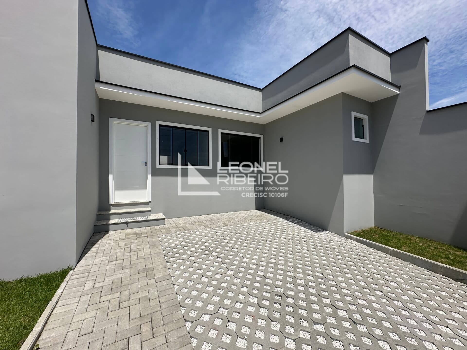 Casa com 2 dormitórios, 74,41 m² à venda no bairro Padre Martinho Stein em Timbó - SC
