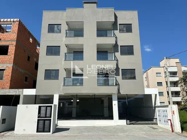 Apartamento com 2 dormitórios, 61,24 m² à venda no bairro Padre Martinho Stein em Timbó-SC