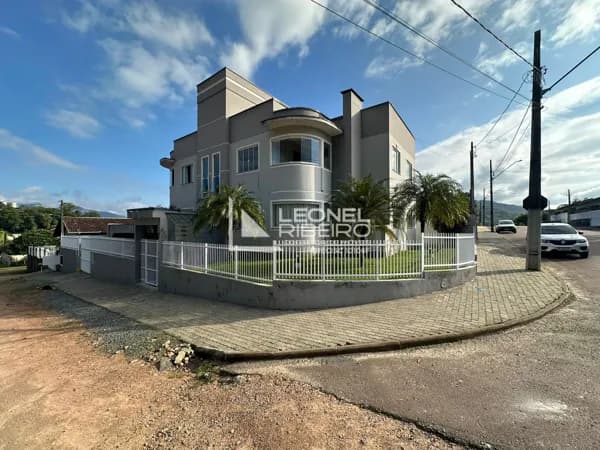 Apartamento com 2 dormitórios à venda, 73,49 m² no bairro das Nações em Timbó-SC.
