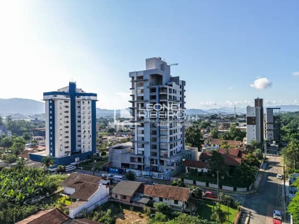 Apartamento com 3 dormitórios (suítes) à venda, 133,78 m² no bairro Das Capitais em Timbó/SC