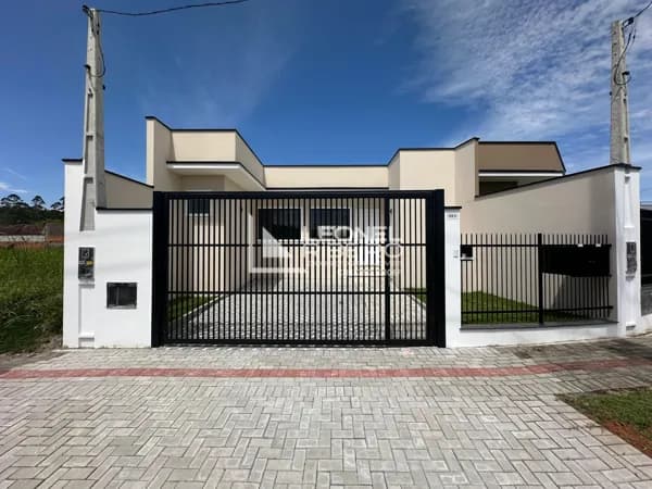 Casa com 2 dormitórios, 74,41 m² à venda no bairro Padre Martinho Stein em Timbó - SC
