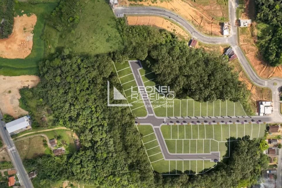 Terreno à venda, 360 m² no bairro Araponguinhas em Timbó/SC