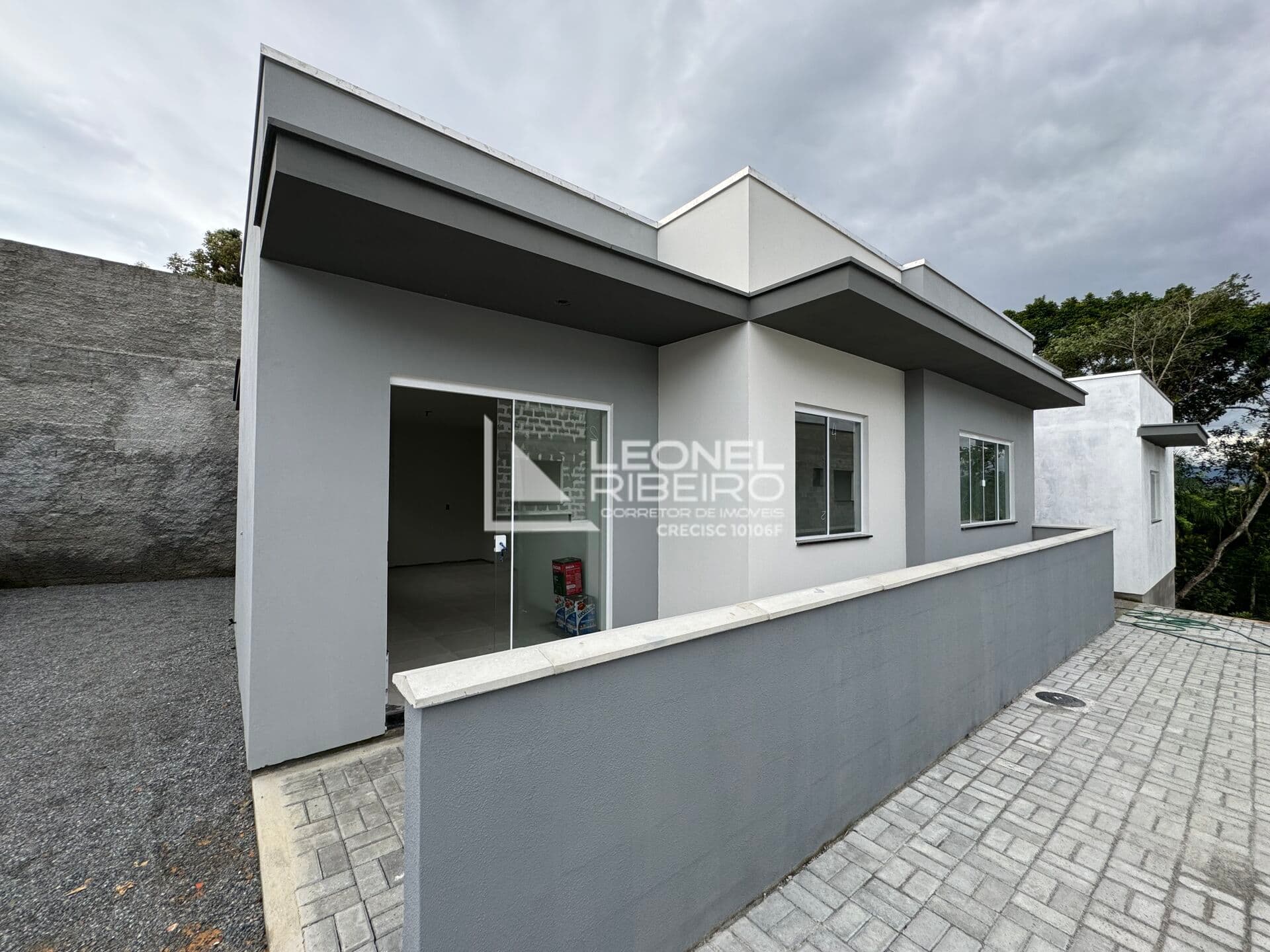 Casa com 2 dormitórios à venda, 55,60m² no bairro Araponguinhas em Timbó - SC