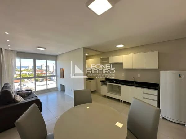 Apartamento com 2 dormitórios à venda, 58,79 m² no bairro das Capitais em Timbó-SC.