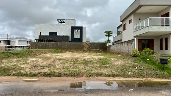 Excelente Lote no Parnaíba Residence: Localização Privilegiada na Avenida Principal