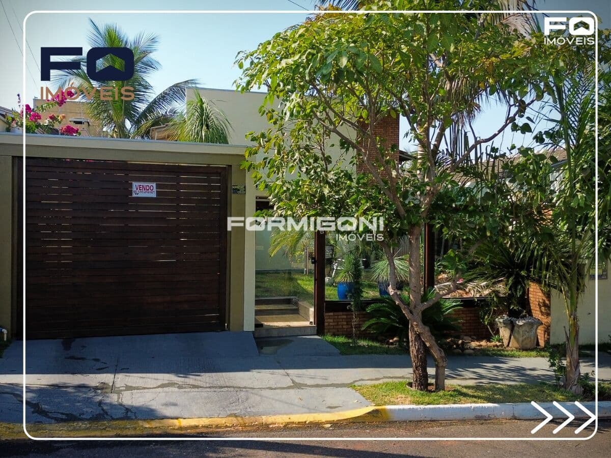 Casa Alto Padrão em Residencial Topázio, Sorriso/MT