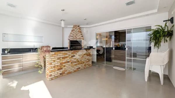 Casa térrea em condomínio 4 quartos (1 suíte) à venda, 190m² no Golden Park - Operária, Londrina
