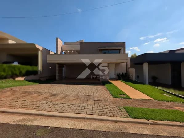Casa em condomínio 3 suítes à venda, 247.00m² no Royal Forest - Gleba Palhano, Londrina