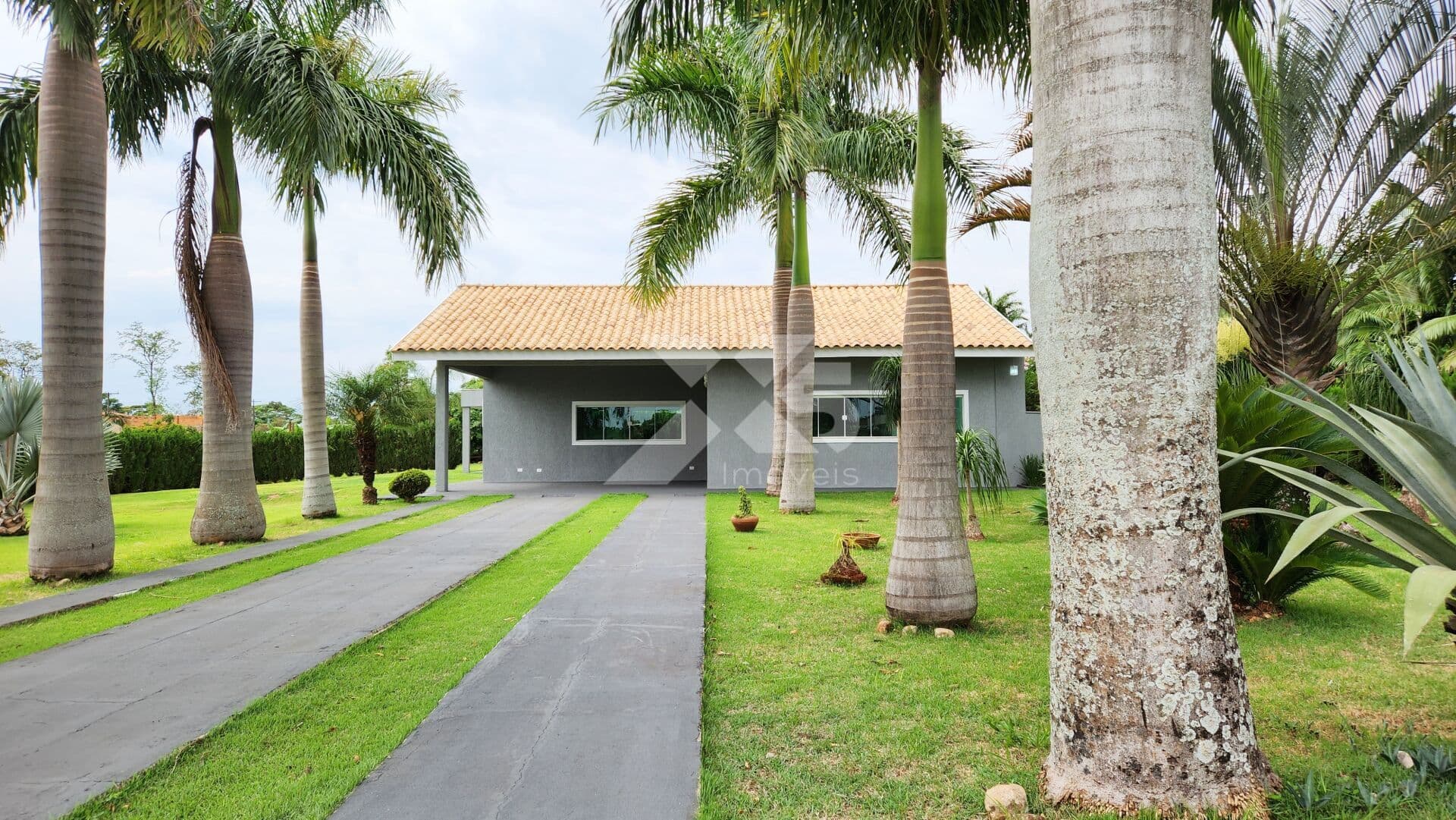 GOLF VILLE casa em condomínio à venda no Recanto Santa Andréa, Cambé-PR