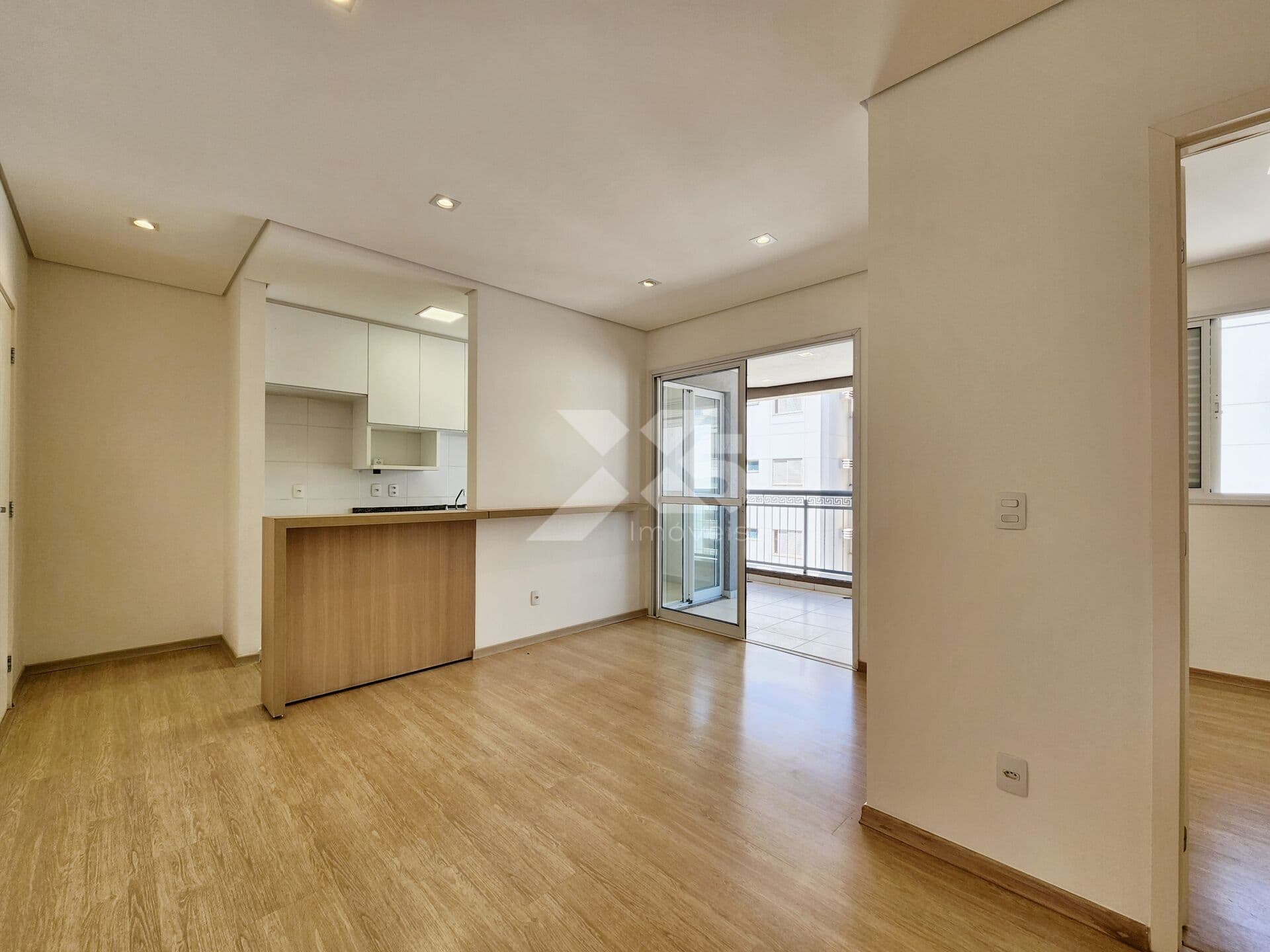 Apartamento 3 quartos (1 suíte) à venda, 70m² no Spot - Centro, Londrina