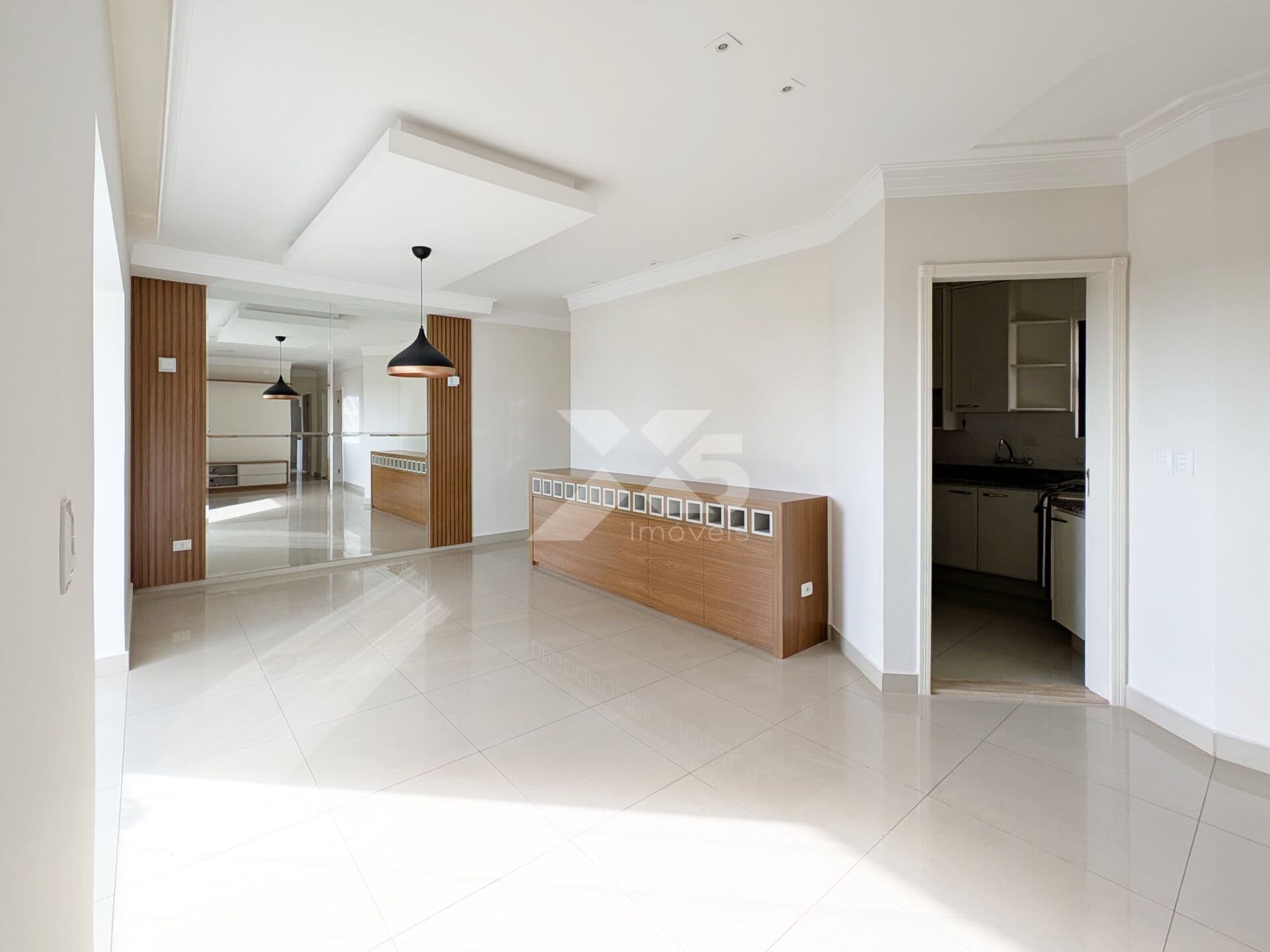 Apartamento 3 quartos (1 suíte) à venda, 110m² no edifício Renaissance - Judith, Londrina