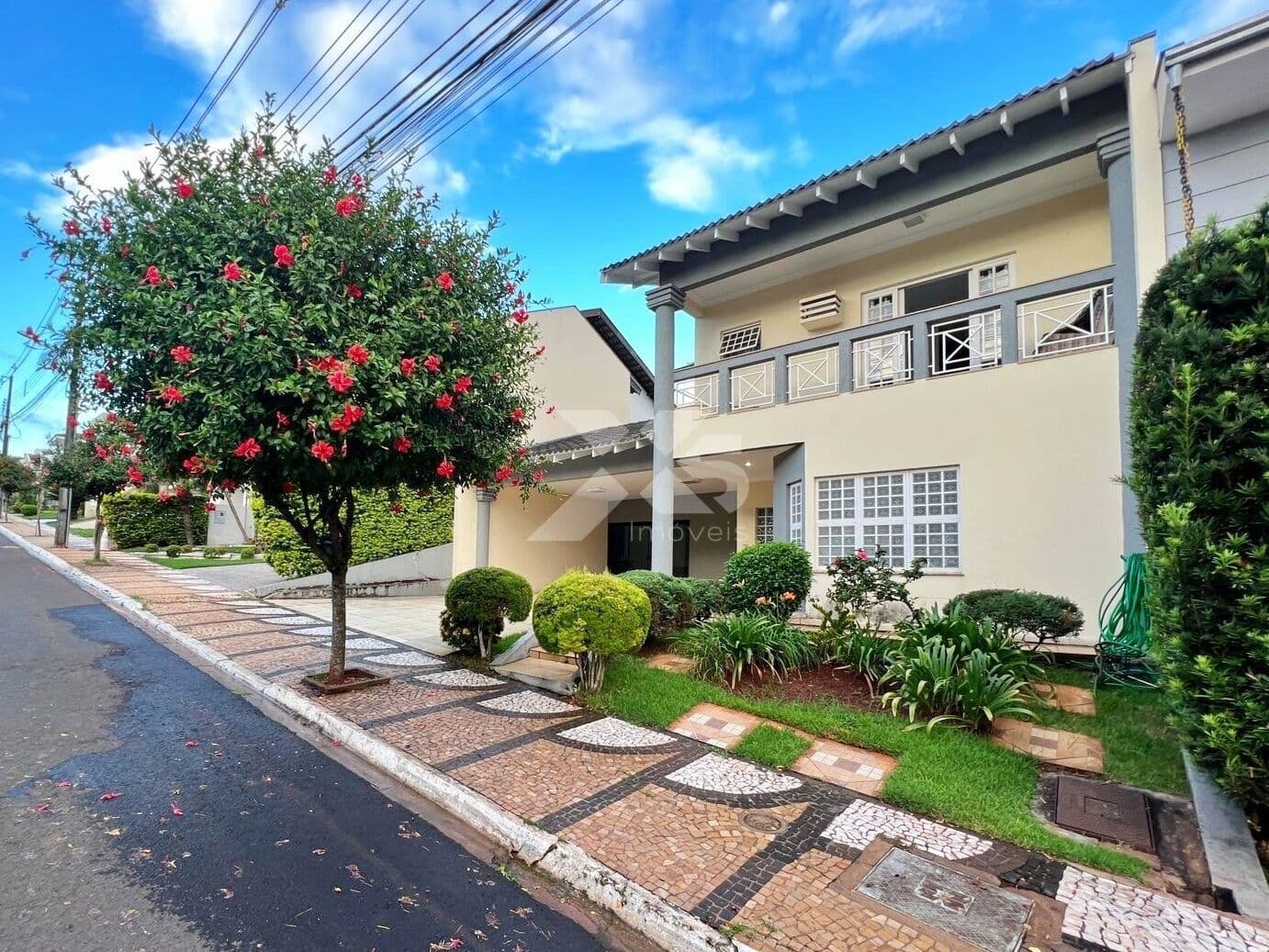 Sobrado 4 Quartos, À Venda no Terras de Santana II em Londrina