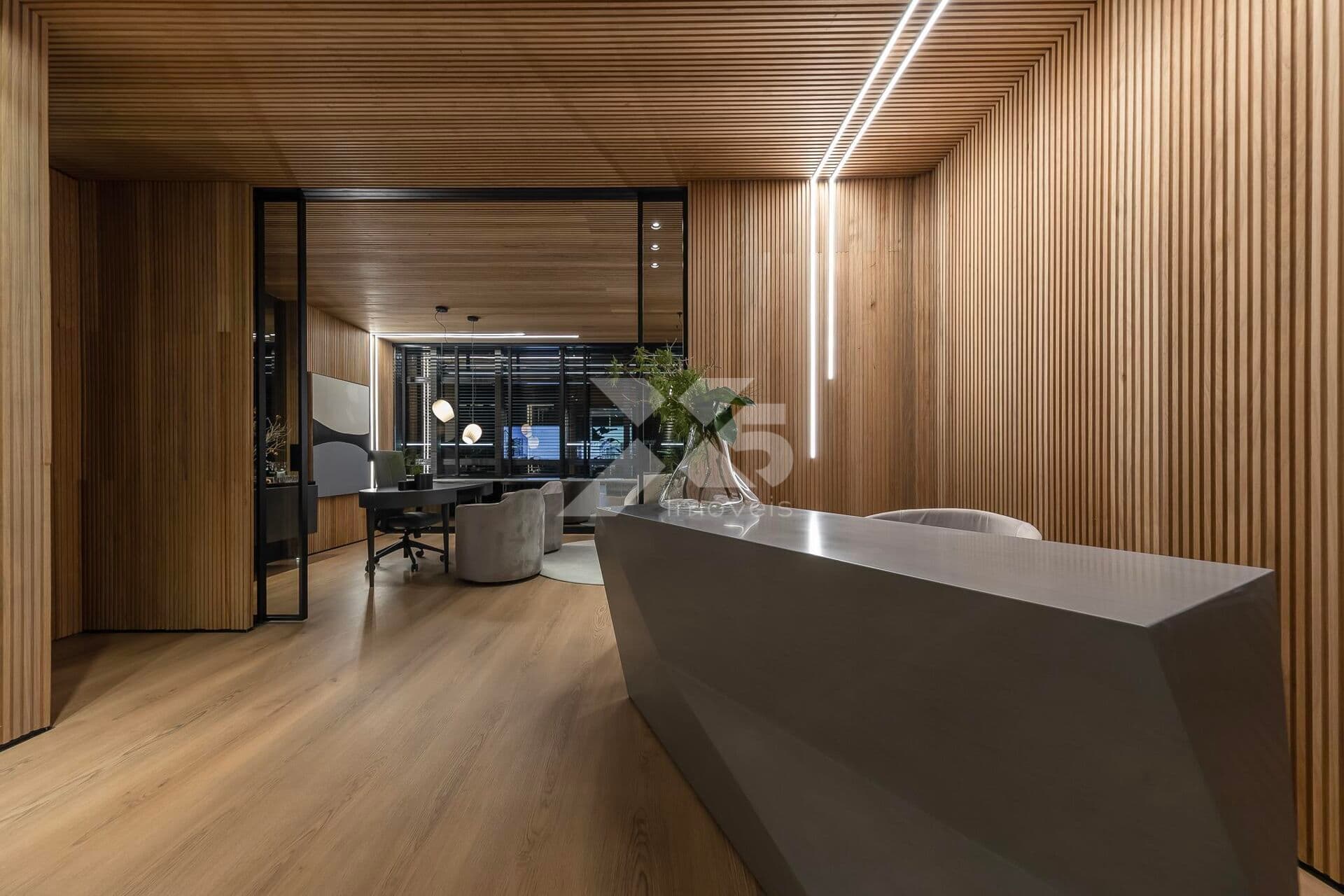 Sala comercial com 52m² à venda na Gleba Palhano - Complexo Multiuso Raul Fulgencio