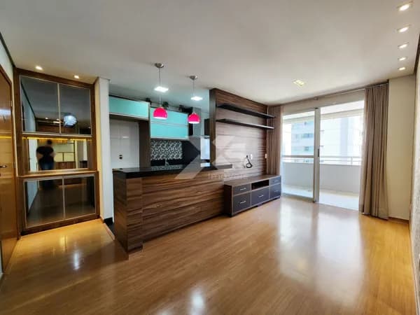 Apartamento para venda com 3 quartos, 1 suíte no Ed. Liberty Towers, Gleba Palhano