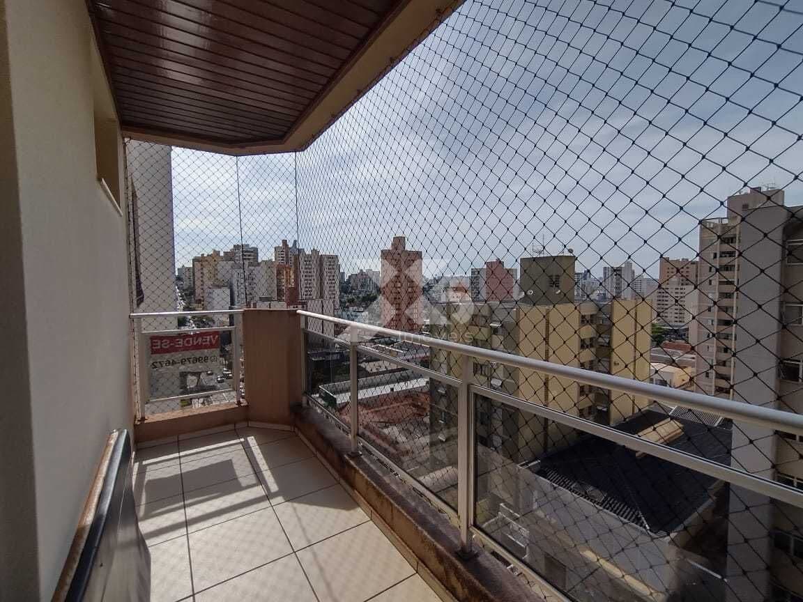 TORRE DE VIENA - Duplex com 4 quartos. CENTRO - Londrina
