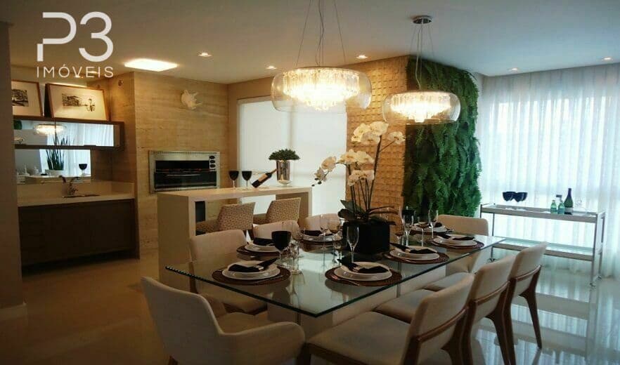Apartamento Alto Padrão à Venda no Centro de Balneário Camboriú - SC!