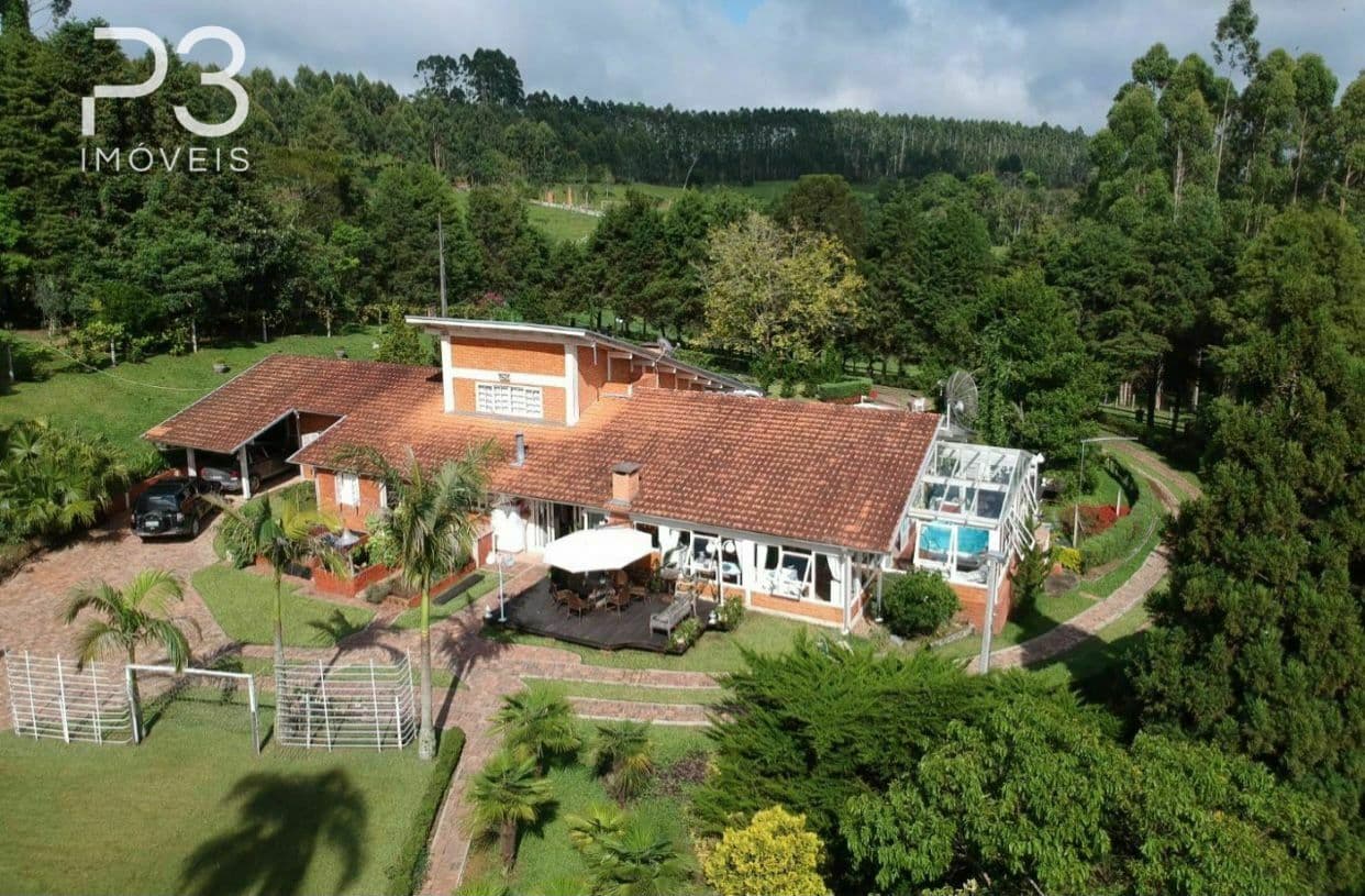 Linda Residência de Campo