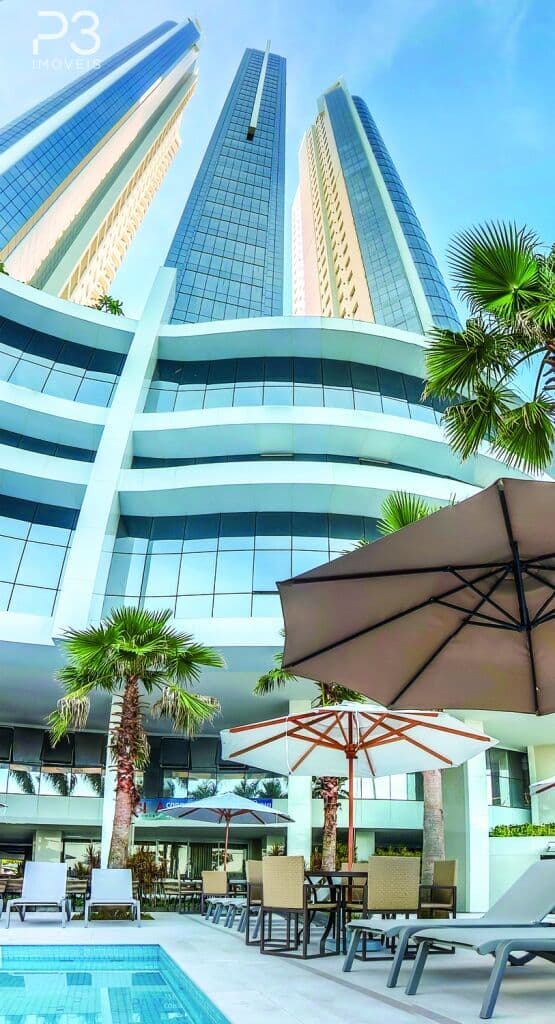 Apartamento Alto Padrão à Venda de Frente para o Mar, na Barra Sul em Balneário Camboriú - SC!