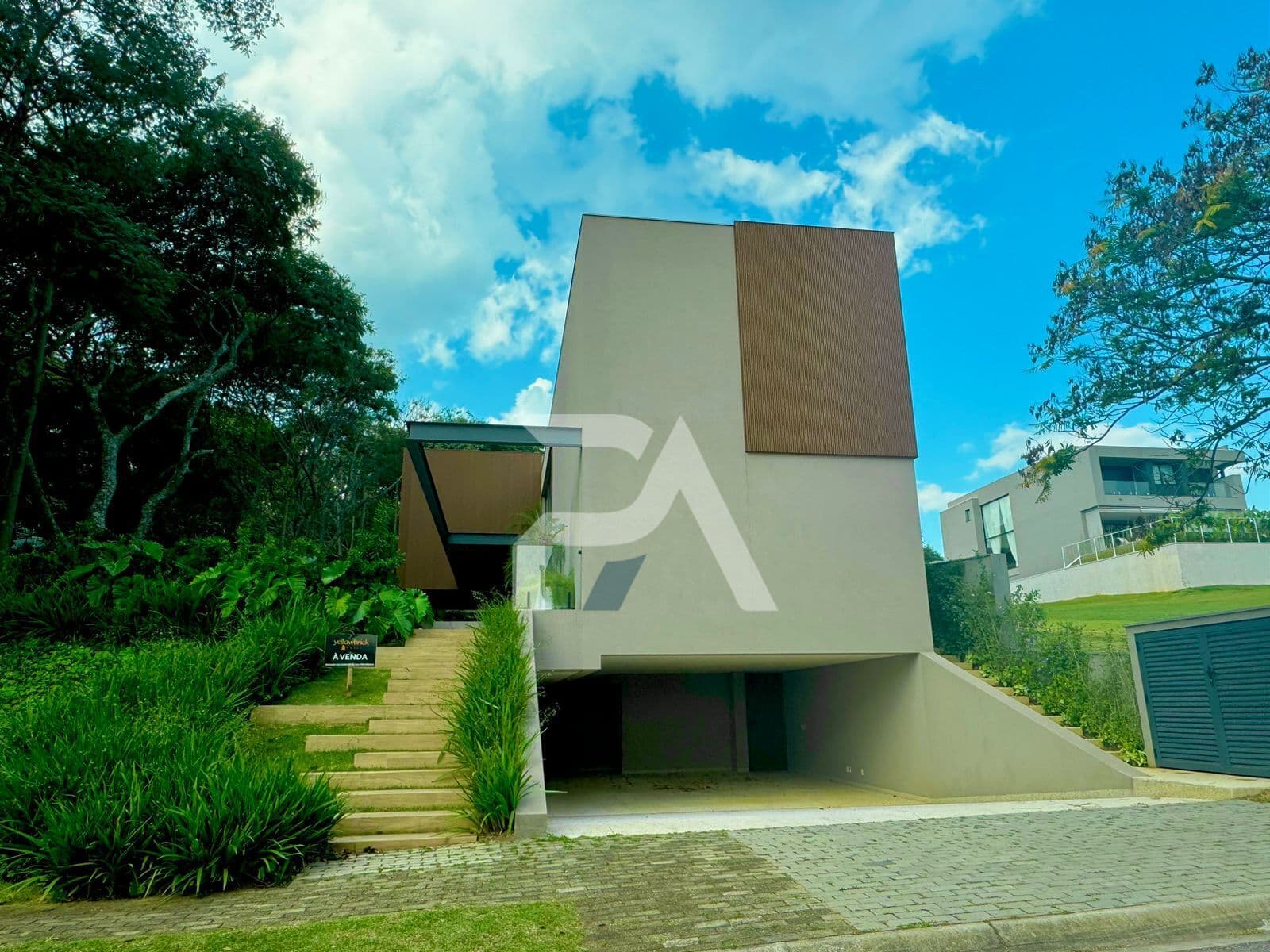Casa à venda no Condomínio Tamboré 10 - Santana de Parnaíba - SP