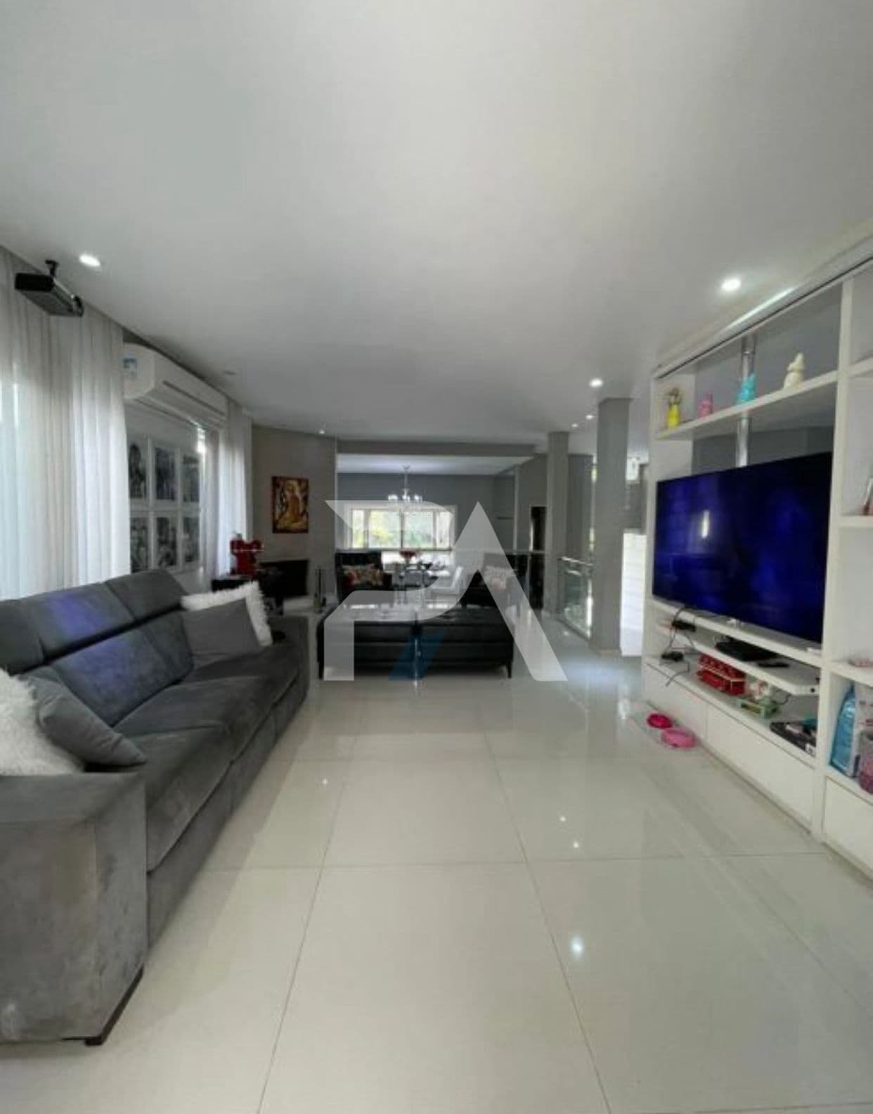 Casa à venda no Condomínio Residencial 09 Alphaville- Santana de Parnaíba -SP