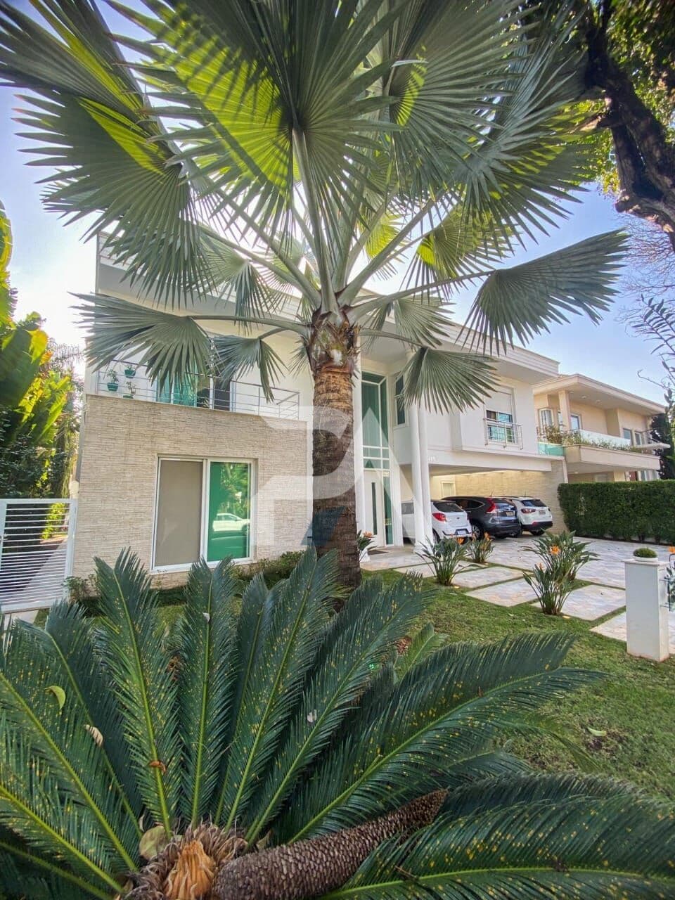 Casa com 5 suítes, 600m² para venda em Alphaville Residencial Um, Barueri