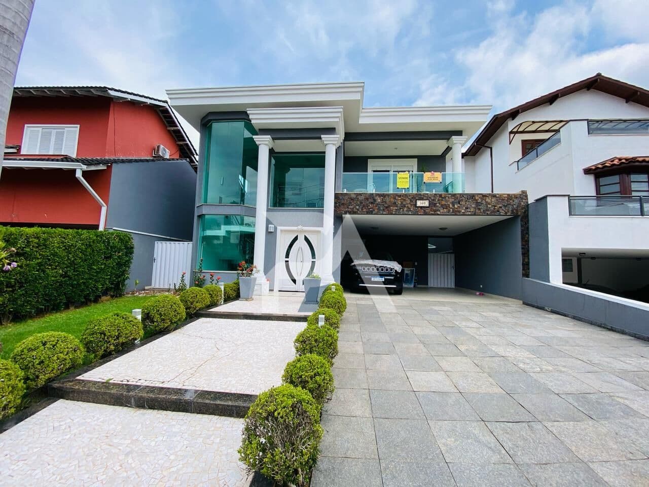 Casa á venda no Condomínio Residencial 11 Alphaville -Santana de Parnaíba -SP