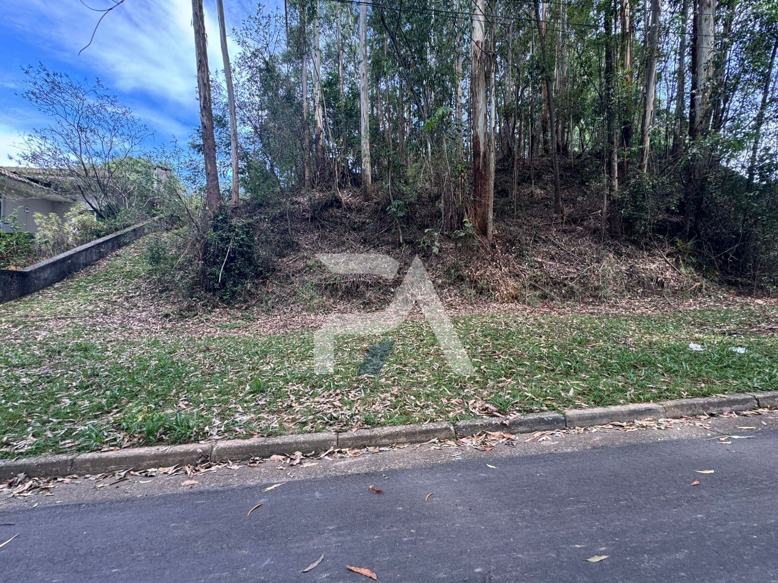 Lote maravilhoso para construir sua linda casa, no Condomínio Tamboré 1- Alphaville