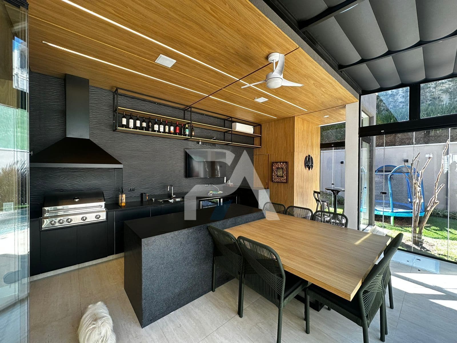 Casa à venda no Condomínio Tamboré 10 - Santana de Parnaíba - SP